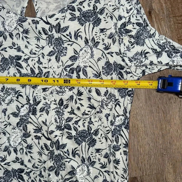 Lucky Brand • Long Sleeve Floral Blouse - Picture 10 of 10